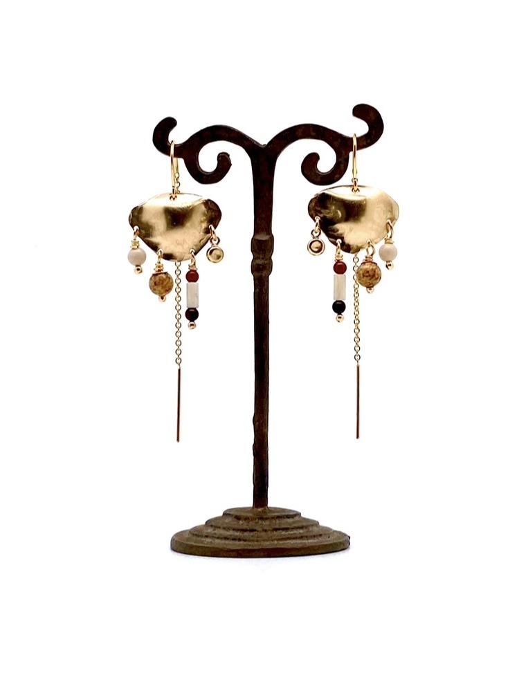 Leleah, earring Gretha creme