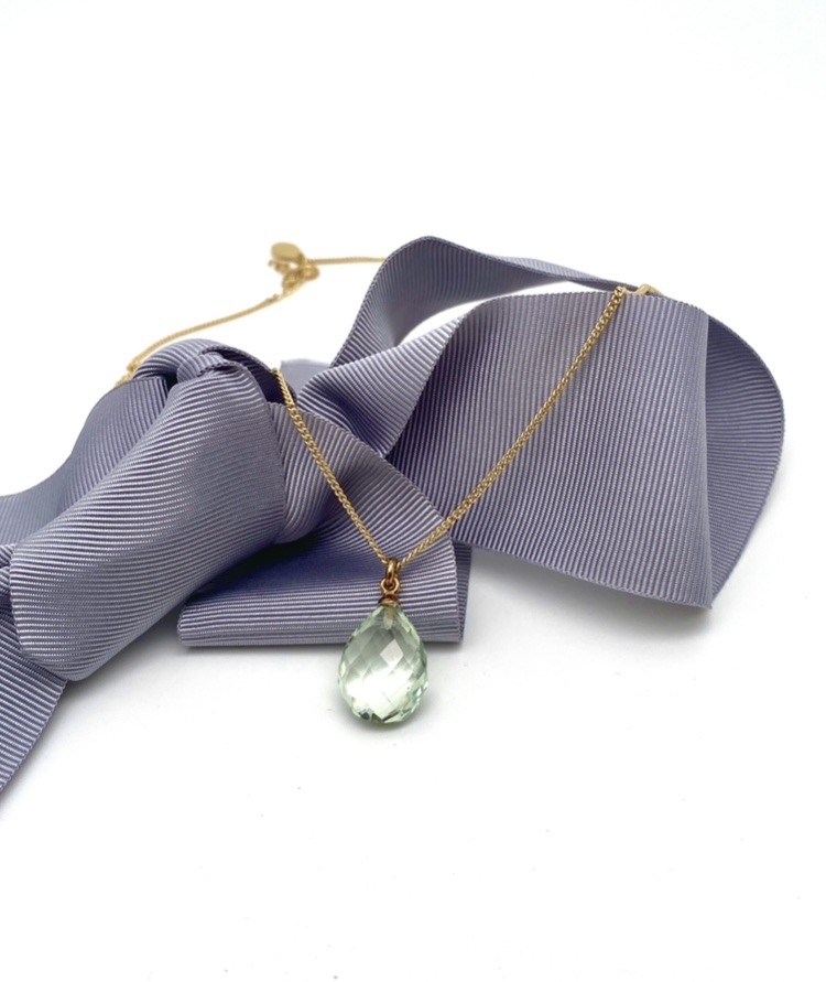 Erla, collier prasioliet